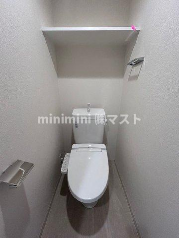 大阪市此花区西九条１丁目の賃貸マンションのトイレ
