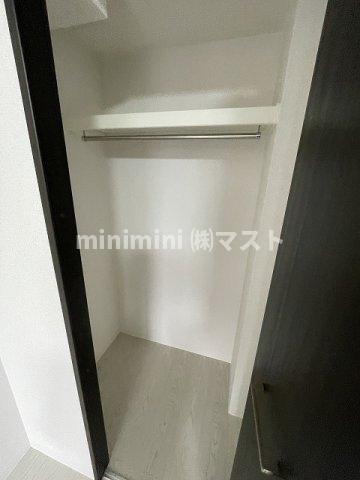 大阪市此花区梅香１丁目の賃貸マンションの収納