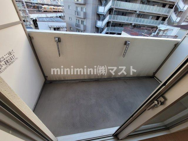 大阪市此花区西九条３丁目の賃貸マンションのバルコニー