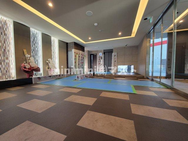 大阪市此花区伝法４丁目の賃貸マンションのロビー
