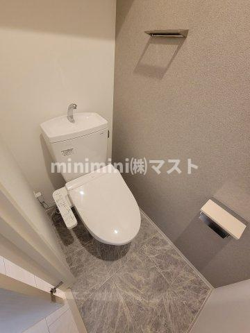 大阪市此花区伝法４丁目の賃貸マンションのトイレ