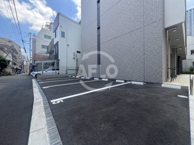 Alivis北梅田の駐車場|Alivis北梅田　駐車場