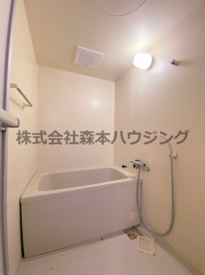 【浴室】 | 　コーポ小林 | 落ち着いた空間のお風呂です