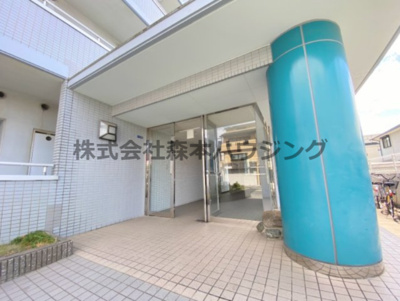【エントランス】 | 　コーポ小林 | 清潔なエントランスです