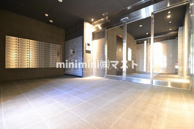 大阪市浪速区下寺３丁目の賃貸マンションの外観