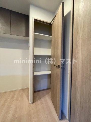 大阪市浪速区久保吉１丁目の賃貸マンションの収納