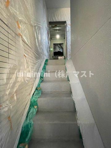 大阪市浪速区久保吉１丁目の賃貸マンションのロビー