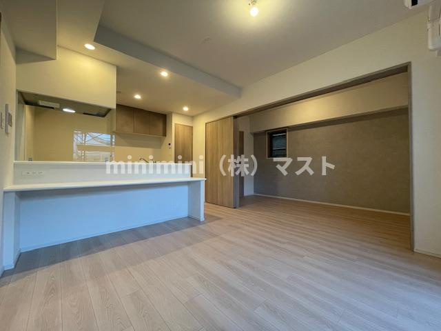 大阪市浪速区久保吉１丁目の賃貸マンションの居間・リビング