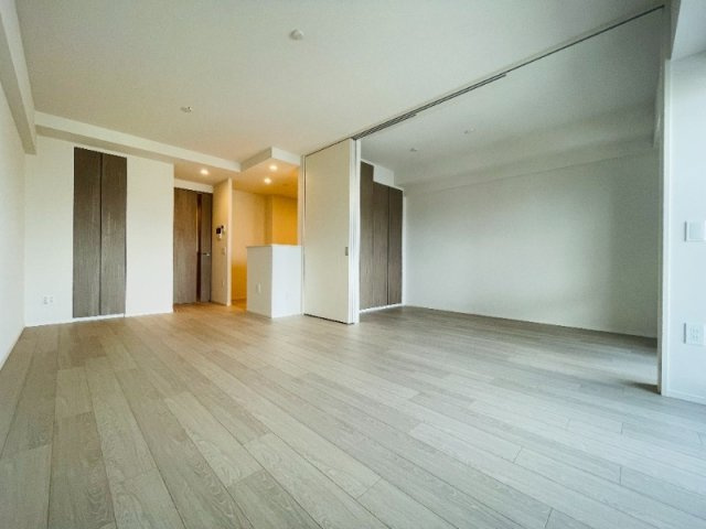 神戸市中央区北長狭通４丁目の賃貸マンションの居間・リビング
