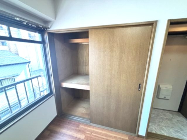 神戸市灘区福住通５丁目の賃貸マンションの収納