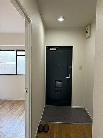 神戸市東灘区本山中町４丁目の賃貸マンションの玄関