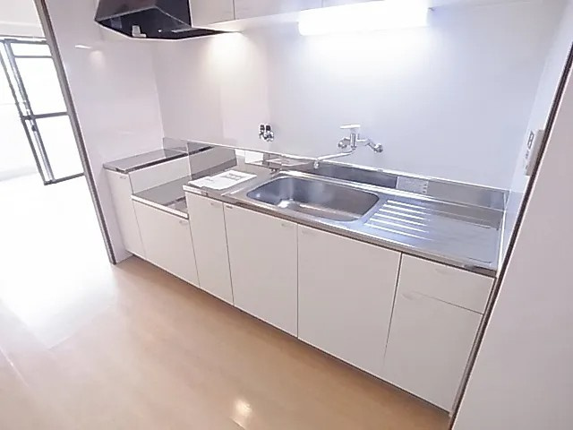 神戸市東灘区深江南町３丁目の賃貸マンションのキッチン