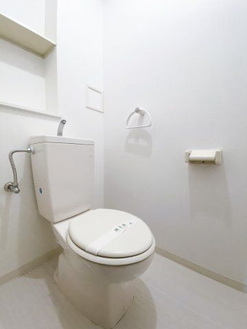 神戸市東灘区深江南町３丁目の賃貸マンションのトイレ