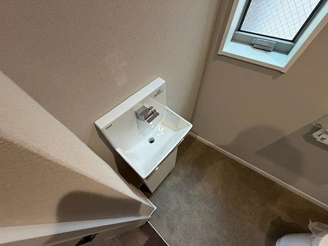 神戸市灘区天城通３丁目の一戸建てのトイレ