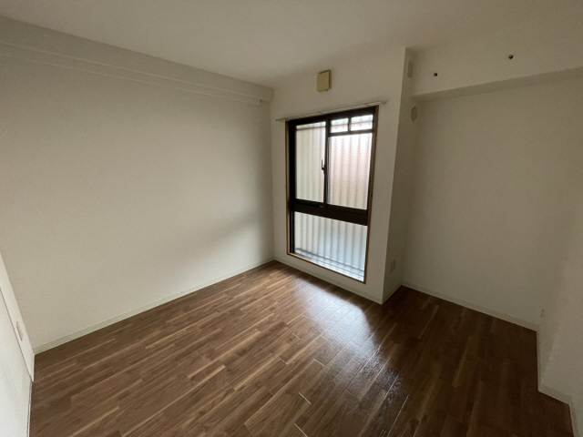 芦屋市西芦屋町の賃貸マンションの居間・リビング