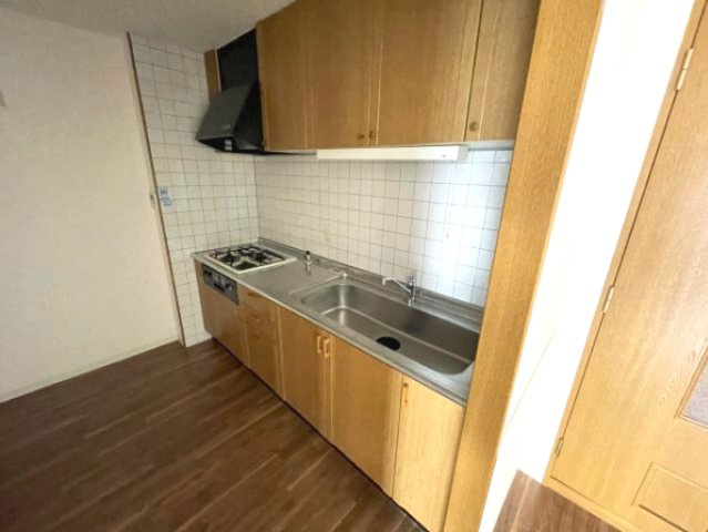 芦屋市西芦屋町の賃貸マンションのキッチン