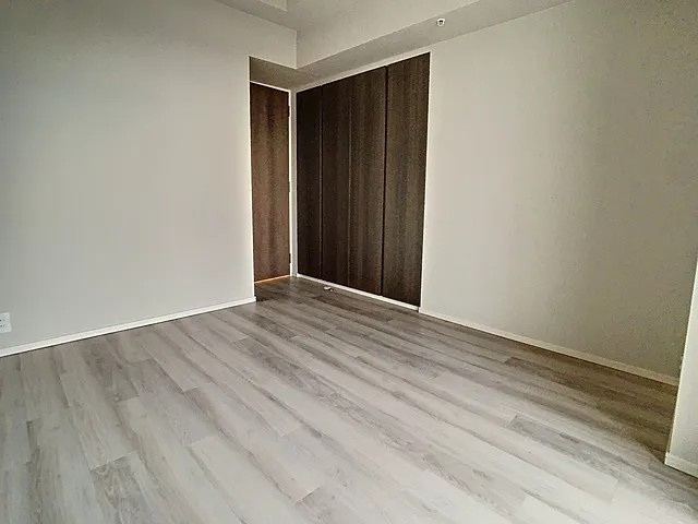 神戸市中央区新港町の賃貸マンションの居間・リビング