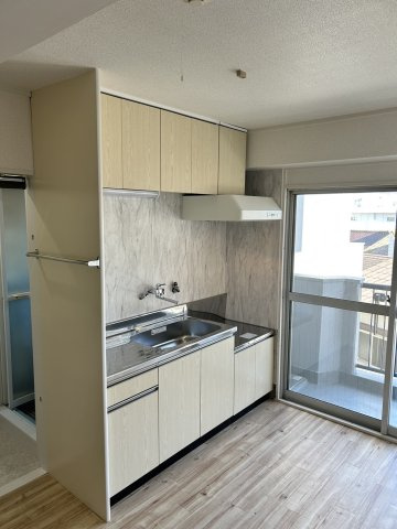 神戸市東灘区住吉南町５丁目の賃貸マンションのキッチン