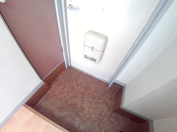 神戸市東灘区住吉南町１丁目の賃貸マンションの玄関