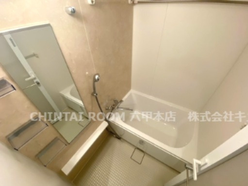 神戸市灘区岩屋中町２丁目の賃貸マンションの浴室
