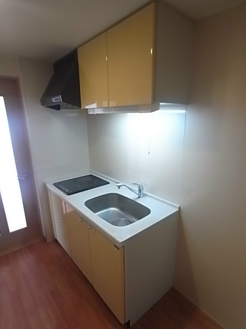 神戸市灘区琵琶町３丁目の賃貸マンションのキッチン