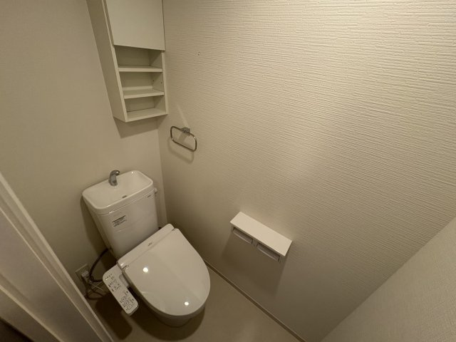 神戸市東灘区深江本町３丁目のアパートのトイレ