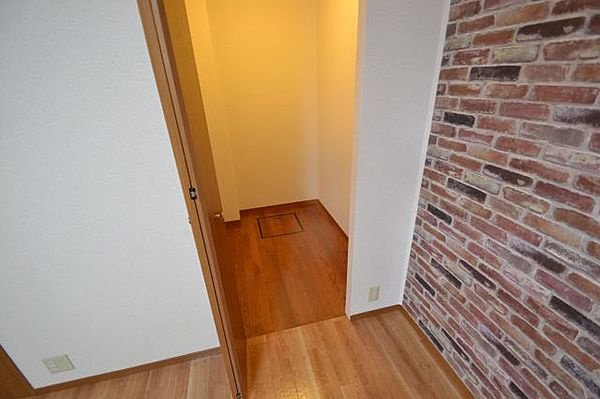 神戸市東灘区本山北町５丁目のアパートの収納