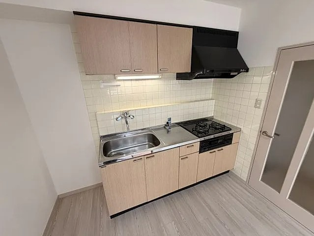 神戸市東灘区深江南町４丁目の賃貸マンションのキッチン