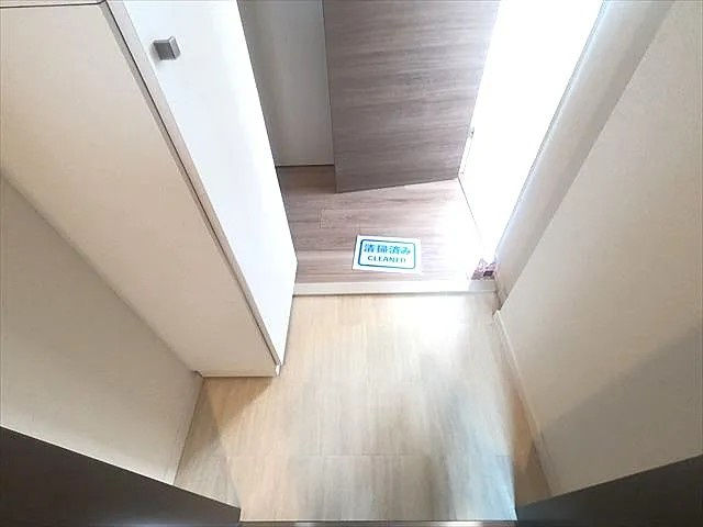 神戸市東灘区住吉本町２丁目の賃貸マンションの玄関
