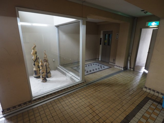 アプリーレ北青木のロビー