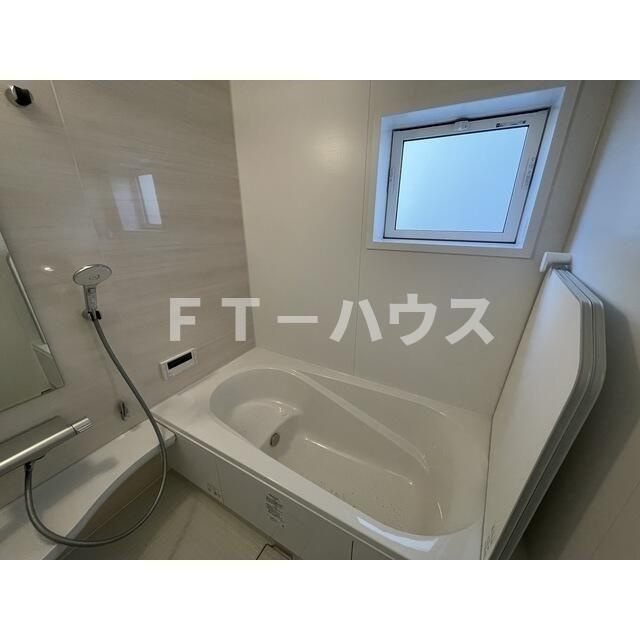 Ｋｏｌｅｔ船橋三咲＃０４の浴室