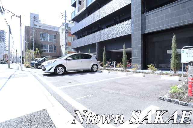【駐車場】 | ディアレイシャス矢場町 | 駐車場です