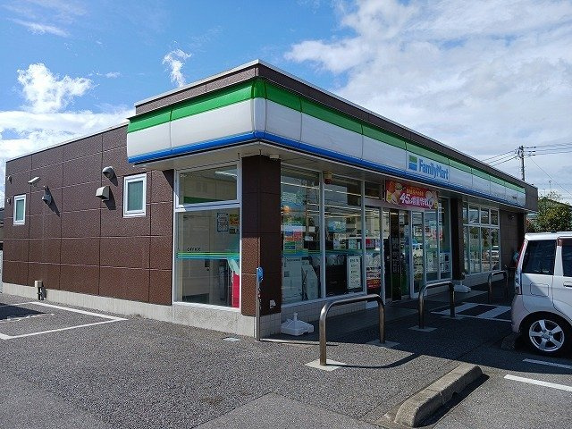 【周辺】 | インターヒルズ・Ⅱ　のざわ | ファミリーマート宇都宮野沢店まで270m