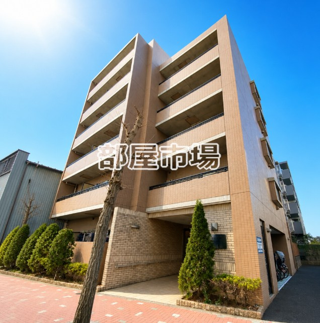 イーストコート平野