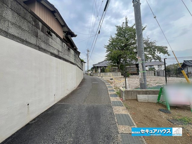 【同施工物件ご案内可能】みよし市福谷町蔵屋敷　全3棟の外観|【1号棟外観パース】
■株式会社　セキュアハウス■
住宅ローンに強く、知識、経験豊富なスタッフ在籍
お客様に寄り添い、ご成約後もサポート致します。　　　　　　　　　　　　　　　　　　　　　　　　　　　