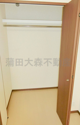 ホルン西蒲田の収納|収納　1メートル程の使いやすいクローゼット
