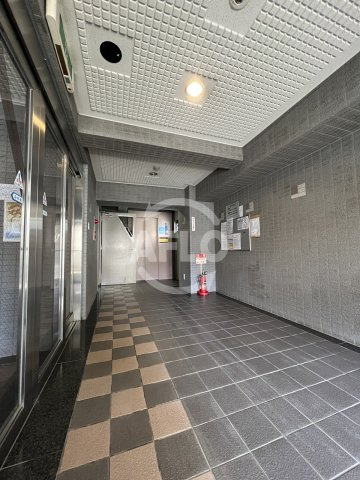 エスリード北梅田のロビー|エスリード北梅田　ロビー