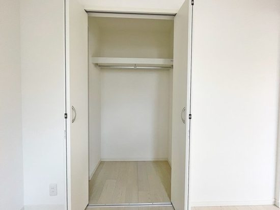 ユーズフォレシア小頭町の収納|こまごまとしたものを収納できそうですね