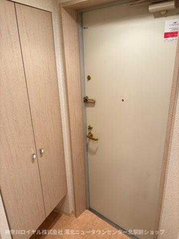 【玄関】