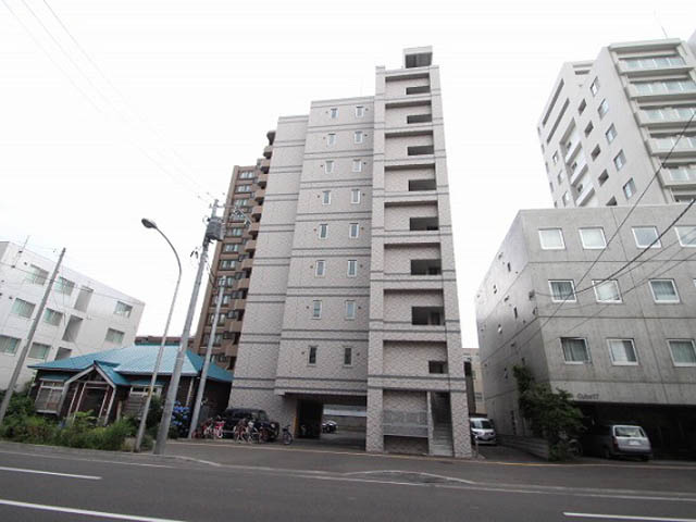 ソールタワー近代美術館