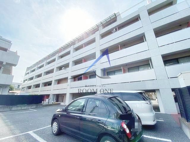 エバーグリーンの駐車場|駐車場です。