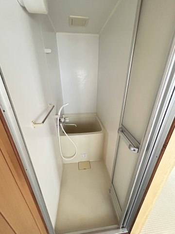 富田林市山中田アパートの浴室