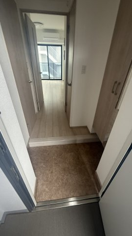 プライムブリス森下スタジオの玄関
