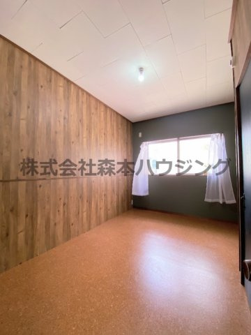 【洋室】 | 　門真市常盤町24テラスハウス | 明るい洋室です