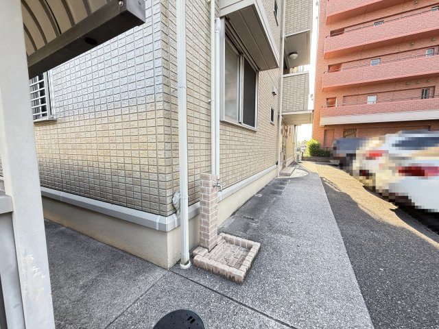 リビングタウン北川添 B棟のその他