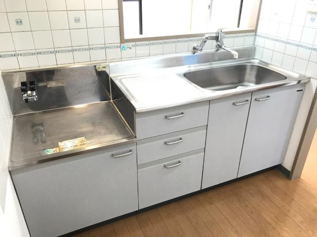 コンフォースのキッチン|キッチン