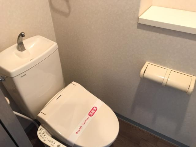 コンフォースのトイレ|シャワー付トイレ