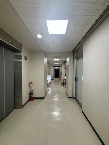 ニュープラザビルの内装