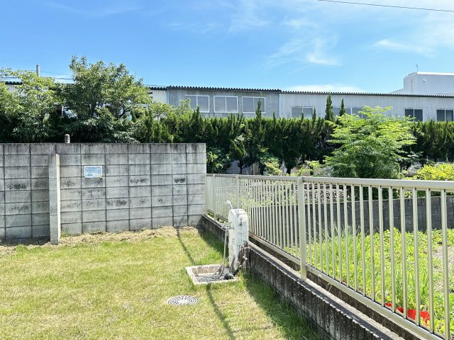 シャーメゾン プレミアスの庭