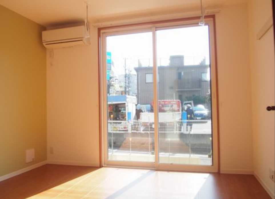 ア・ファンの杜Ⅱ　駅近　ネット無料　シャーメゾンの居間・リビング